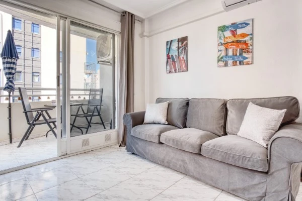 holiday-home-torrevieja-nappali-03